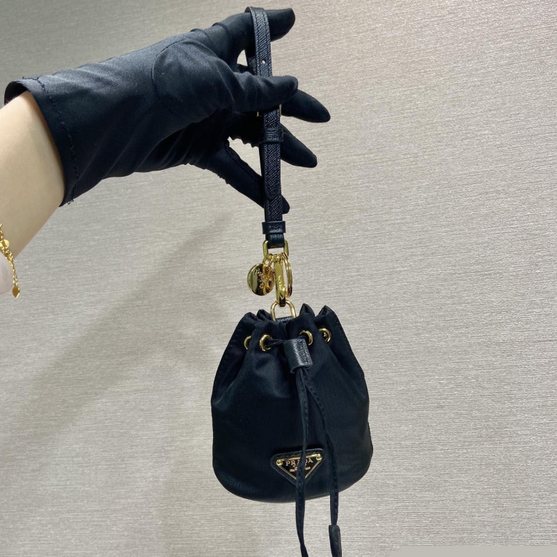 Pra*a bucket bags